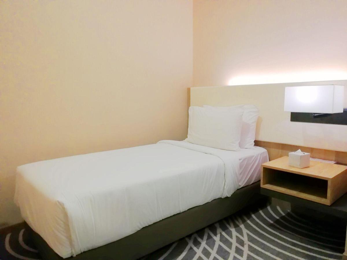 Upper View Regalia Hotel Kuala Lumpur Exterior photo
